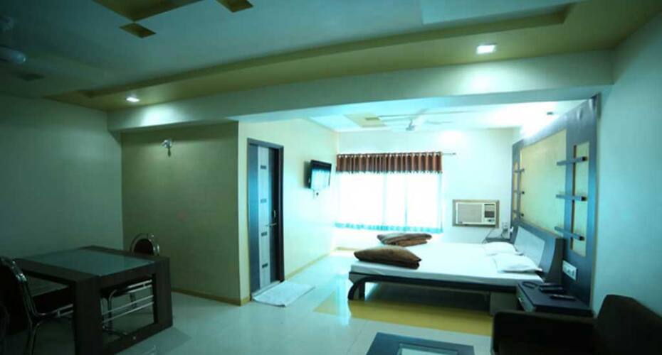 Hotel New Janpath, Mehsana 5